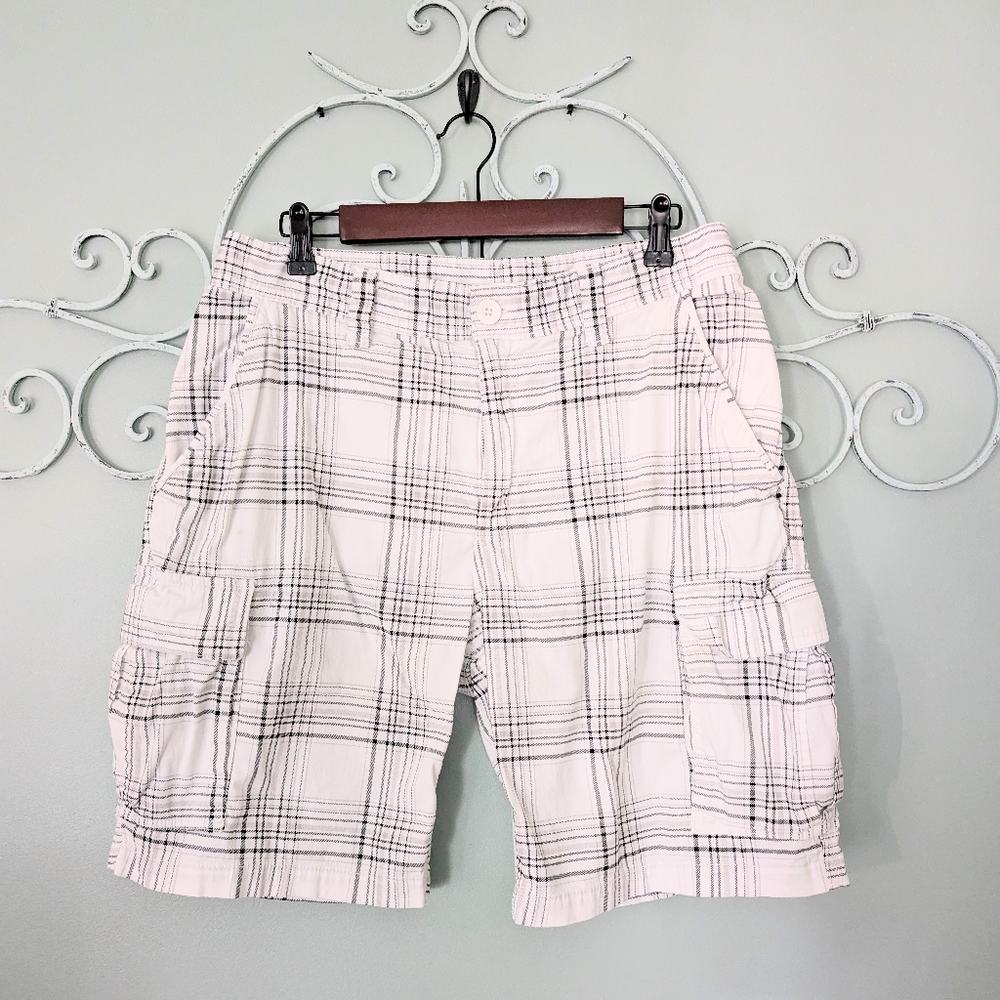 Men's Plaid Cargo Shorts - White,Gray and Black